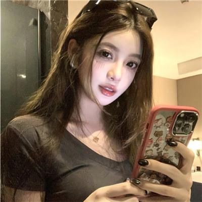 一个叫阿宝的男孩